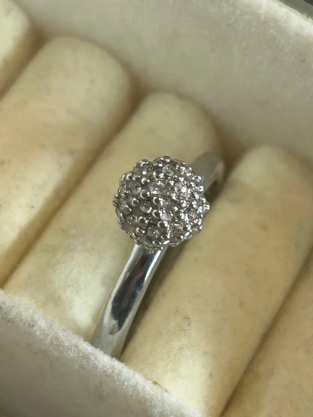 N/A sparkling pavé